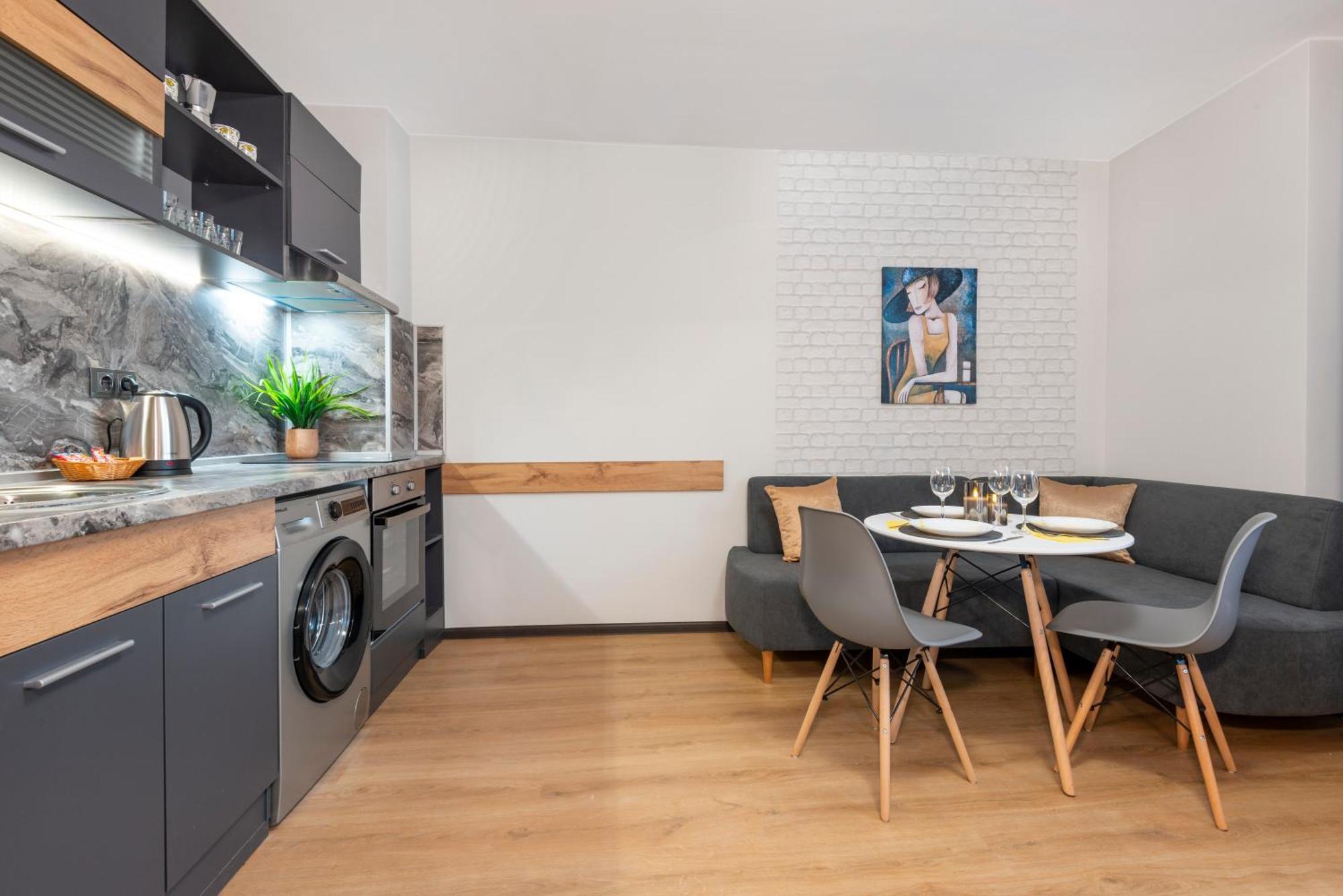 Best Guest 2 Apartments Plovdiv Kültér fotó