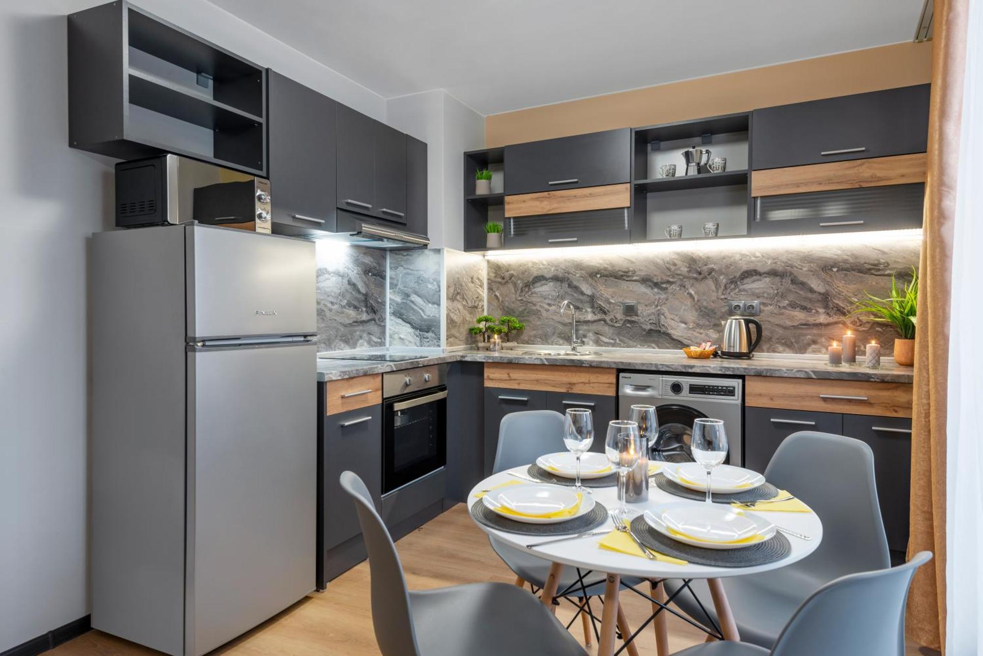 Best Guest 2 Apartments Plovdiv Kültér fotó